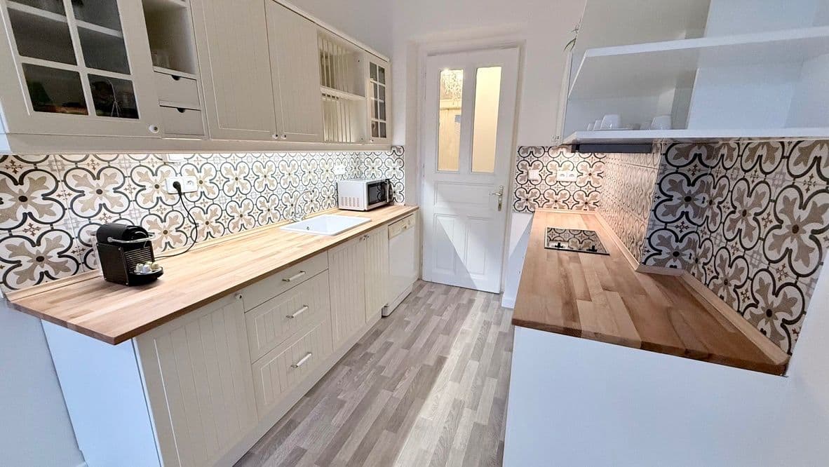 Pronájem bytu 2+1 76 m², Na Zderaze, Praha, Praha Pronájem bytu 2+1 76 m², Na Zderaze, Praha, Praha