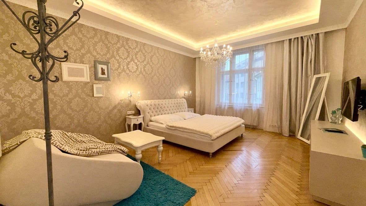 Pronájem bytu 2+1 76 m², Na Zderaze, Praha, Praha Pronájem bytu 2+1 76 m², Na Zderaze, Praha, Praha