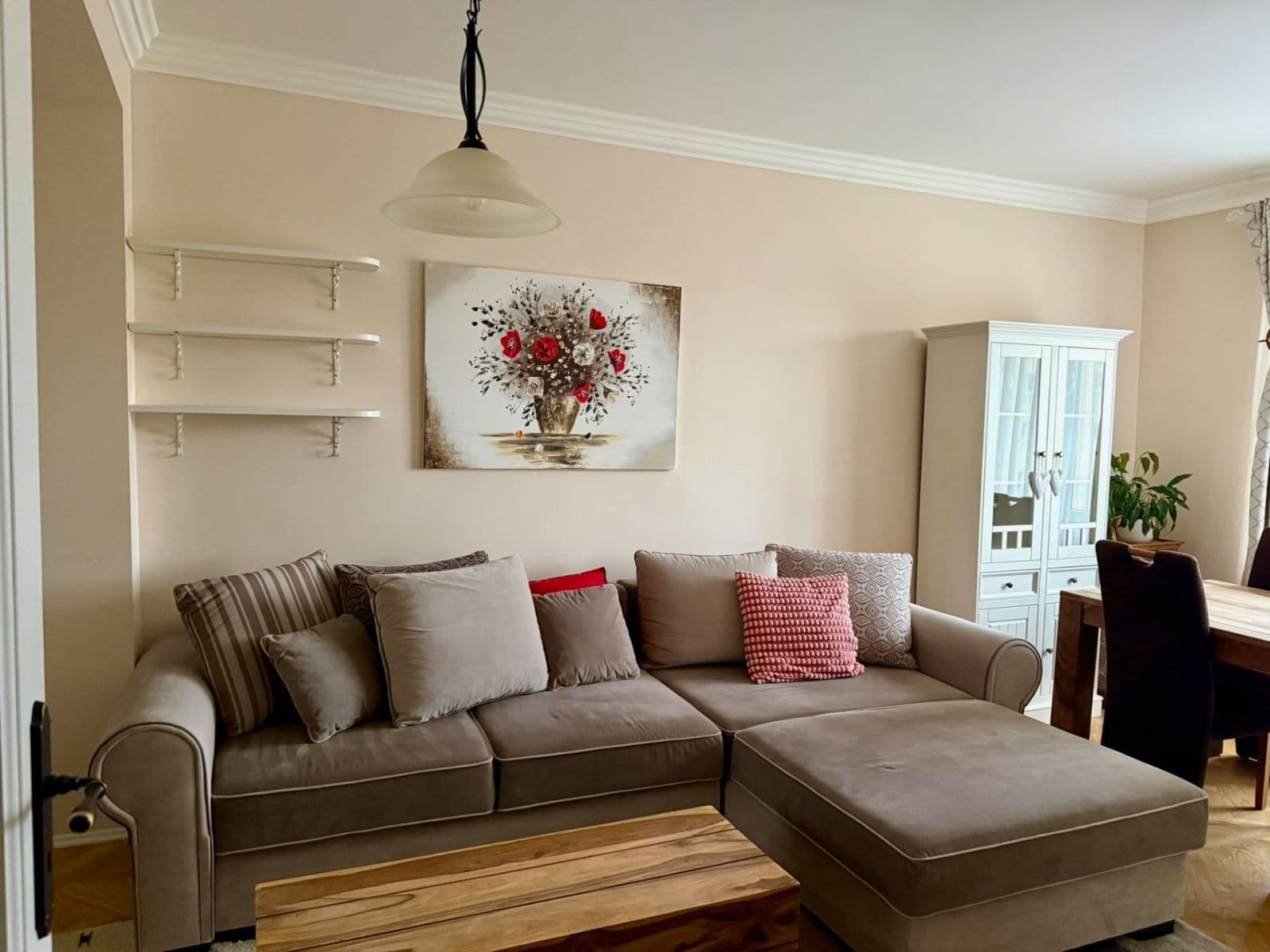 Pronájem bytu 2+1 56 m², Nad Kajetánkou, Praha, Praha Pronájem bytu 2+1 56 m², Nad Kajetánkou, Praha, Praha