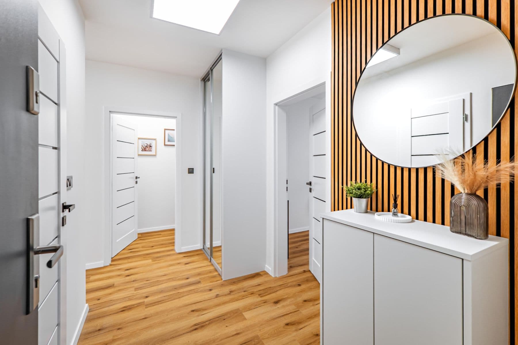 Prodej bytu 2+1 60 m², Alej 17. listopadu, Roudnice nad Labem, Ústecký kraj Prodej bytu 2+1 60 m², Alej 17. listopadu, Roudnice nad Labem, Ústecký kraj