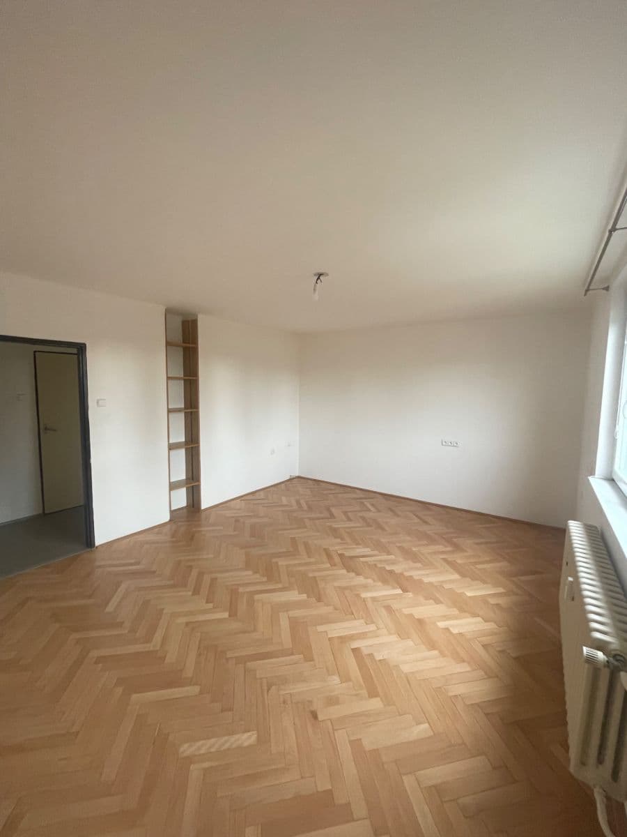 Pronájem bytu 3+1 60 m², Jandova, Poděbrady, Středočeský kraj Pronájem bytu 3+1 60 m², Jandova, Poděbrady, Středočeský kraj