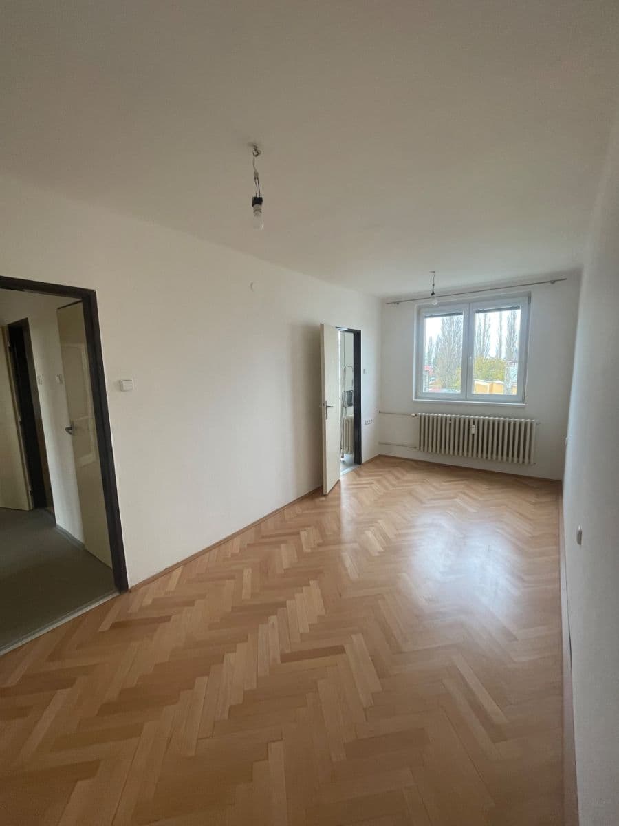 Pronájem bytu 3+1 60 m², Jandova, Poděbrady, Středočeský kraj Pronájem bytu 3+1 60 m², Jandova, Poděbrady, Středočeský kraj