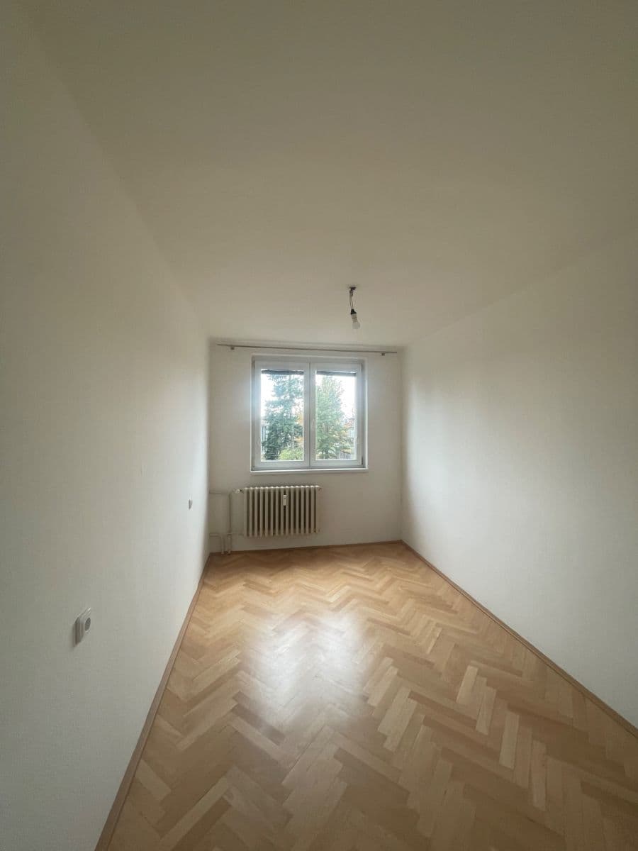 Pronájem bytu 3+1 60 m², Jandova, Poděbrady, Středočeský kraj Pronájem bytu 3+1 60 m², Jandova, Poděbrady, Středočeský kraj