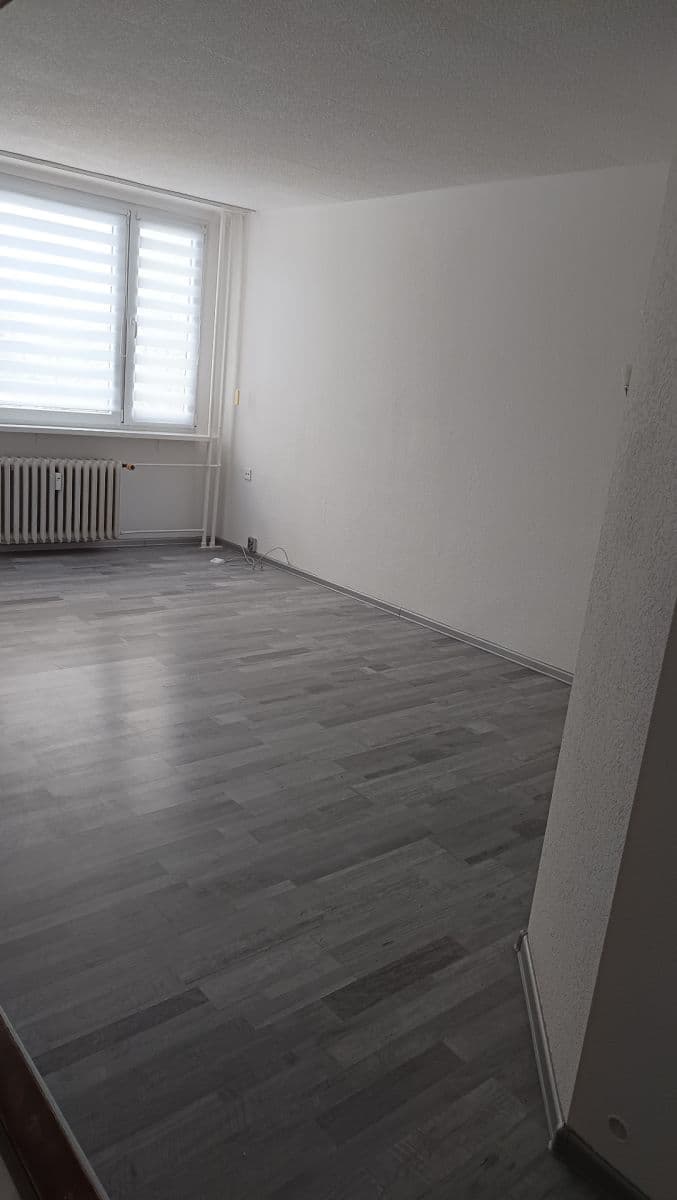 Pronájem bytu 3+1 75 m², Rýnovická, Jablonec nad Nisou, Liberecký kraj Pronájem bytu 3+1 75 m², Rýnovická, Jablonec nad Nisou, Liberecký kraj