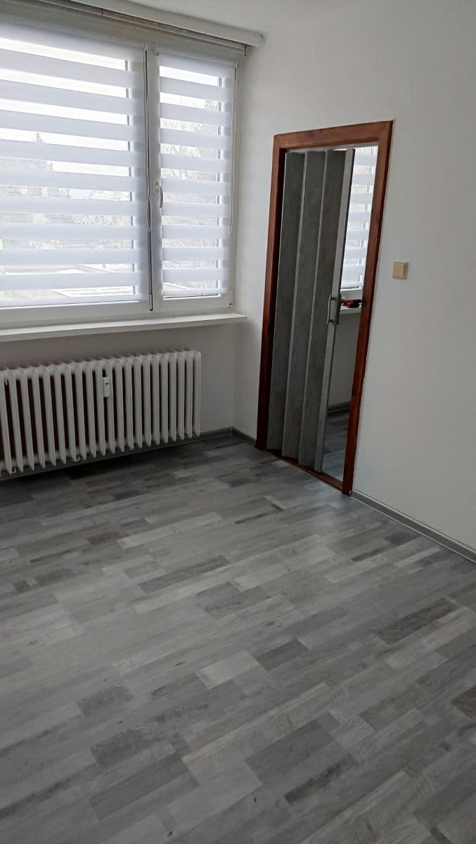 Pronájem bytu 3+1 75 m², Rýnovická, Jablonec nad Nisou, Liberecký kraj Pronájem bytu 3+1 75 m², Rýnovická, Jablonec nad Nisou, Liberecký kraj