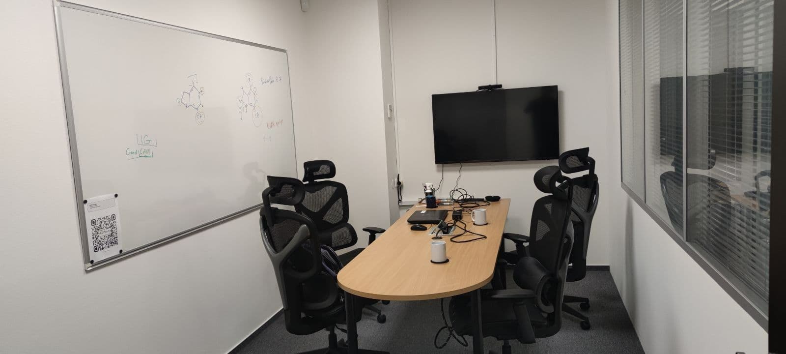 Pronájem kanceláře 30 m², Milady Horákové, Praha, Praha Pronájem kanceláře 30 m², Milady Horákové, Praha, Praha