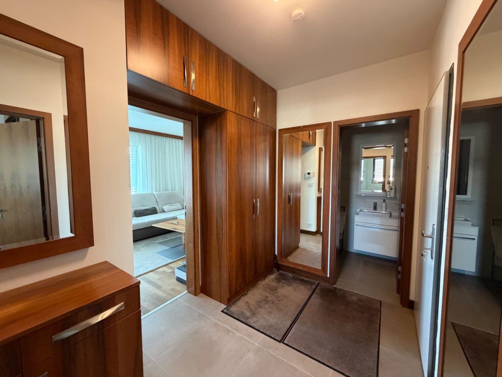 Prodej bytu 2+kk 58 m², Kloudova, Praha, Praha Prodej bytu 2+kk 58 m², Kloudova, Praha, Praha