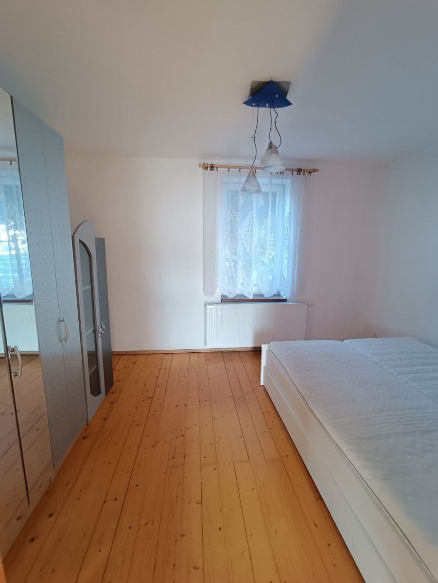 Pronájem domu 65 m², pozemek 80 m², Fr. Kouby, Kladno, Středočeský kraj Pronájem domu 65 m², pozemek 80 m², Fr. Kouby, Kladno, Středočeský kraj