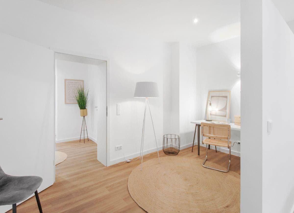 Prodej bytu 2+1 51 m², Zimmerstraße 7, Düsseldorf, Severní Porýní-Vestfálsko Prodej bytu 2+1 51 m², Zimmerstraße 7, Düsseldorf, Severní Porýní-Vestfálsko
