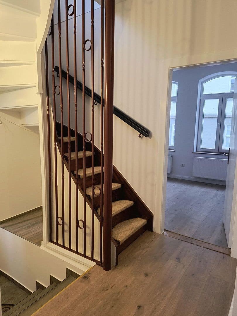 Pronájem bytu 4+1 110 m², Rathausmarkt 1a, Šlesvik, Šlesvicko-Holštýnsko Pronájem bytu 4+1 110 m², Rathausmarkt 1a, Šlesvik, Šlesvicko-Holštýnsko