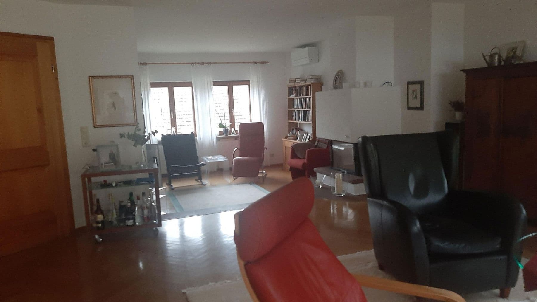 Prodej domu 229 m², pozemek 815 m², Weberstraße 28, Merzhausen, Bádensko-Württembersko Prodej domu 229 m², pozemek 815 m², Weberstraße 28, Merzhausen, Bádensko-Württembersko