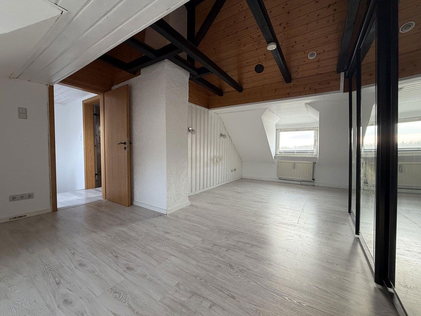 Prodej domu 260 m², pozemek 400 m², Bergstr. 19-21, Wülfrath, Severní Porýní-Vestfálsko Prodej domu 260 m², pozemek 400 m², Bergstr. 19-21, Wülfrath, Severní Porýní-Vestfálsko