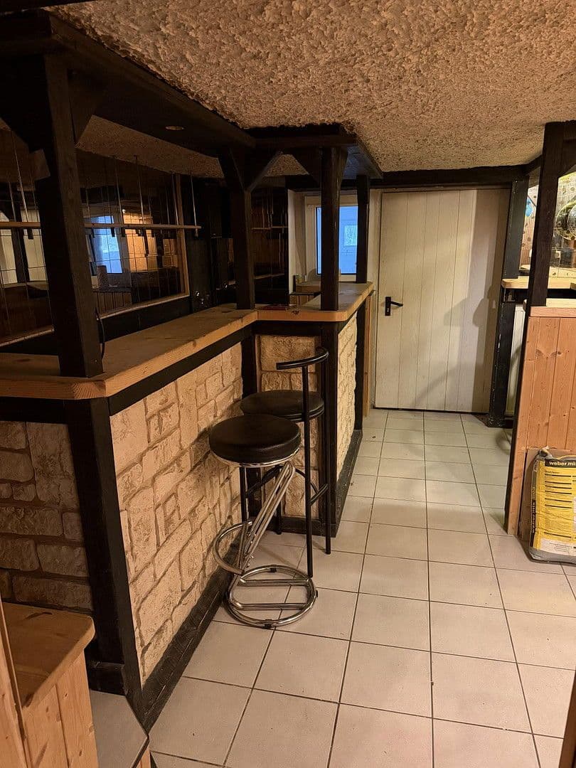 Prodej domu 260 m², pozemek 400 m², Bergstr. 19-21, Wülfrath, Severní Porýní-Vestfálsko Prodej domu 260 m², pozemek 400 m², Bergstr. 19-21, Wülfrath, Severní Porýní-Vestfálsko