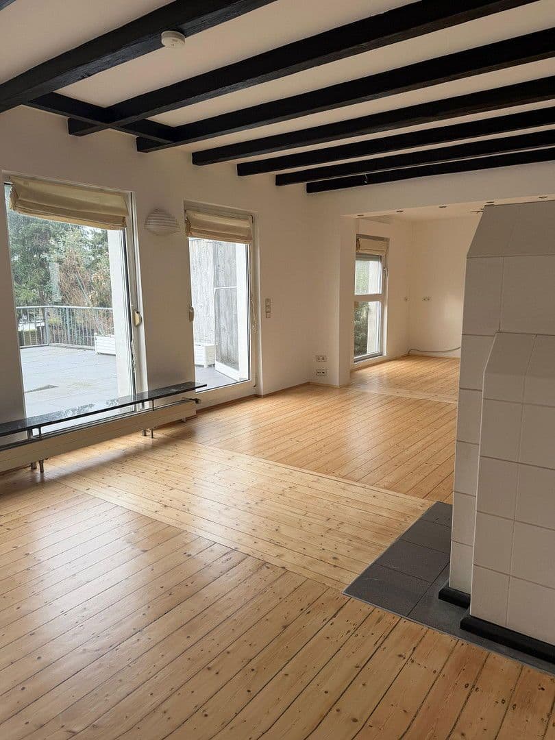 Prodej domu 260 m², pozemek 400 m², Bergstr. 19-21, Wülfrath, Severní Porýní-Vestfálsko Prodej domu 260 m², pozemek 400 m², Bergstr. 19-21, Wülfrath, Severní Porýní-Vestfálsko