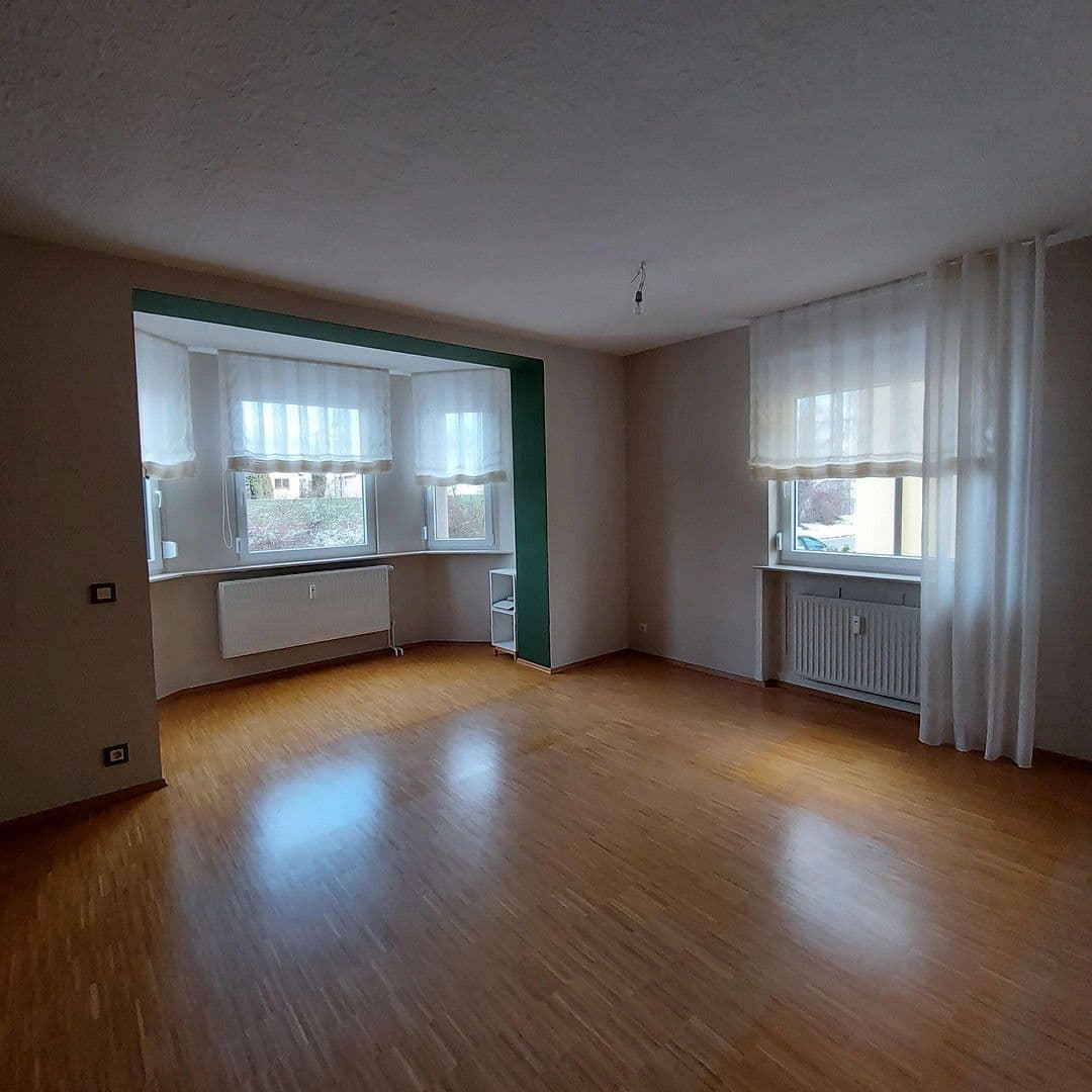 Pronájem bytu 3+1 88 m², Lampertheim, Hessen Pronájem bytu 3+1 88 m², Lampertheim, Hessen