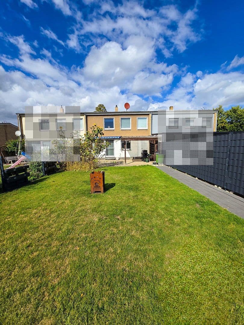 Prodej domu 94 m², pozemek 415 m², Salzgitter, Dolní Sasko Prodej domu 94 m², pozemek 415 m², Salzgitter, Dolní Sasko