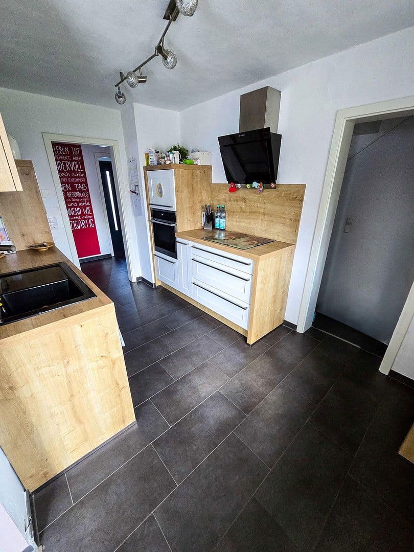 Prodej domu 94 m², pozemek 415 m², Salzgitter, Dolní Sasko Prodej domu 94 m², pozemek 415 m², Salzgitter, Dolní Sasko