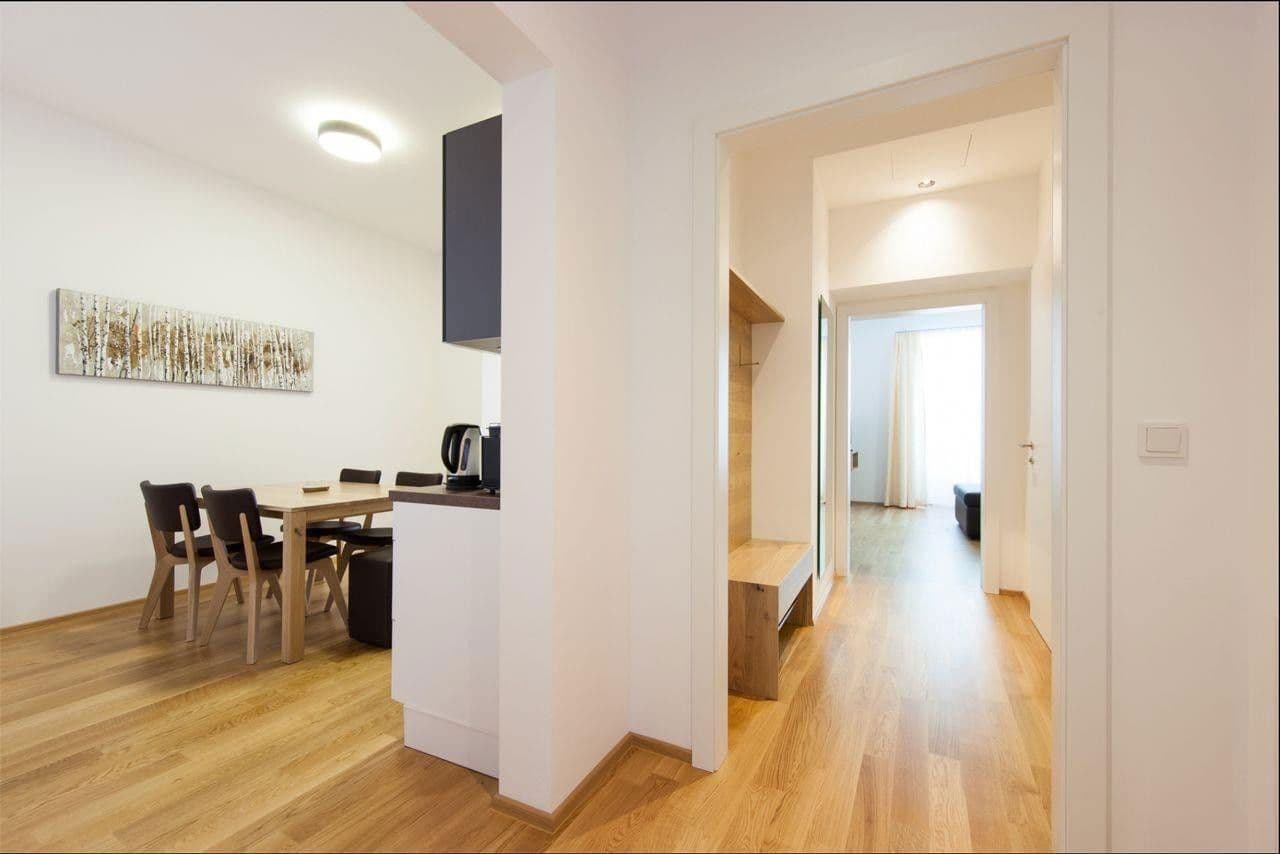 Pronájem bytu 2+1 70 m², Pflügerstraße, Berlin, Berlín Pronájem bytu 2+1 70 m², Pflügerstraße, Berlin, Berlín