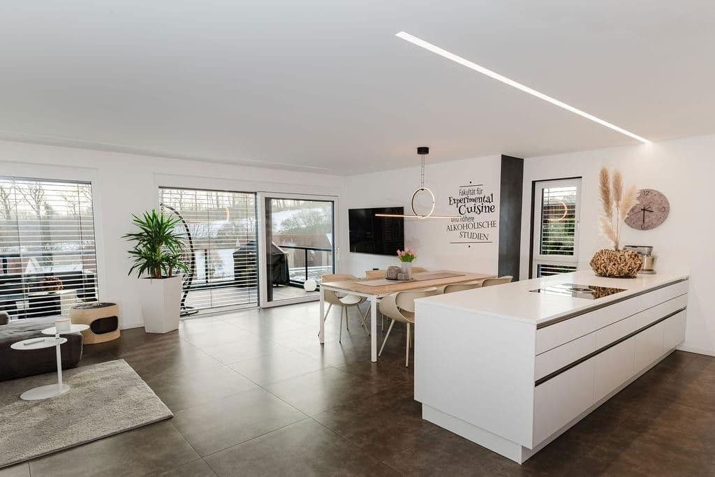 Prodej domu 225 m², pozemek 411 m², Landshut, Bavorsko Prodej domu 225 m², pozemek 411 m², Landshut, Bavorsko