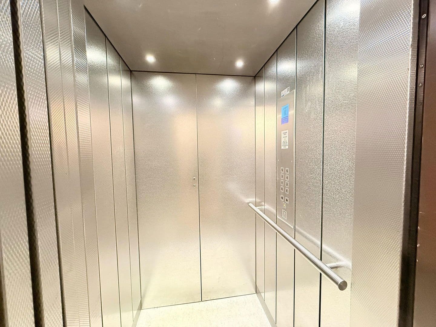 Prodej bytu 3+1 72 m², Josef-Neuberger-Str., Düsseldorf, Severní Porýní-Vestfálsko Prodej bytu 3+1 72 m², Josef-Neuberger-Str., Düsseldorf, Severní Porýní-Vestfálsko