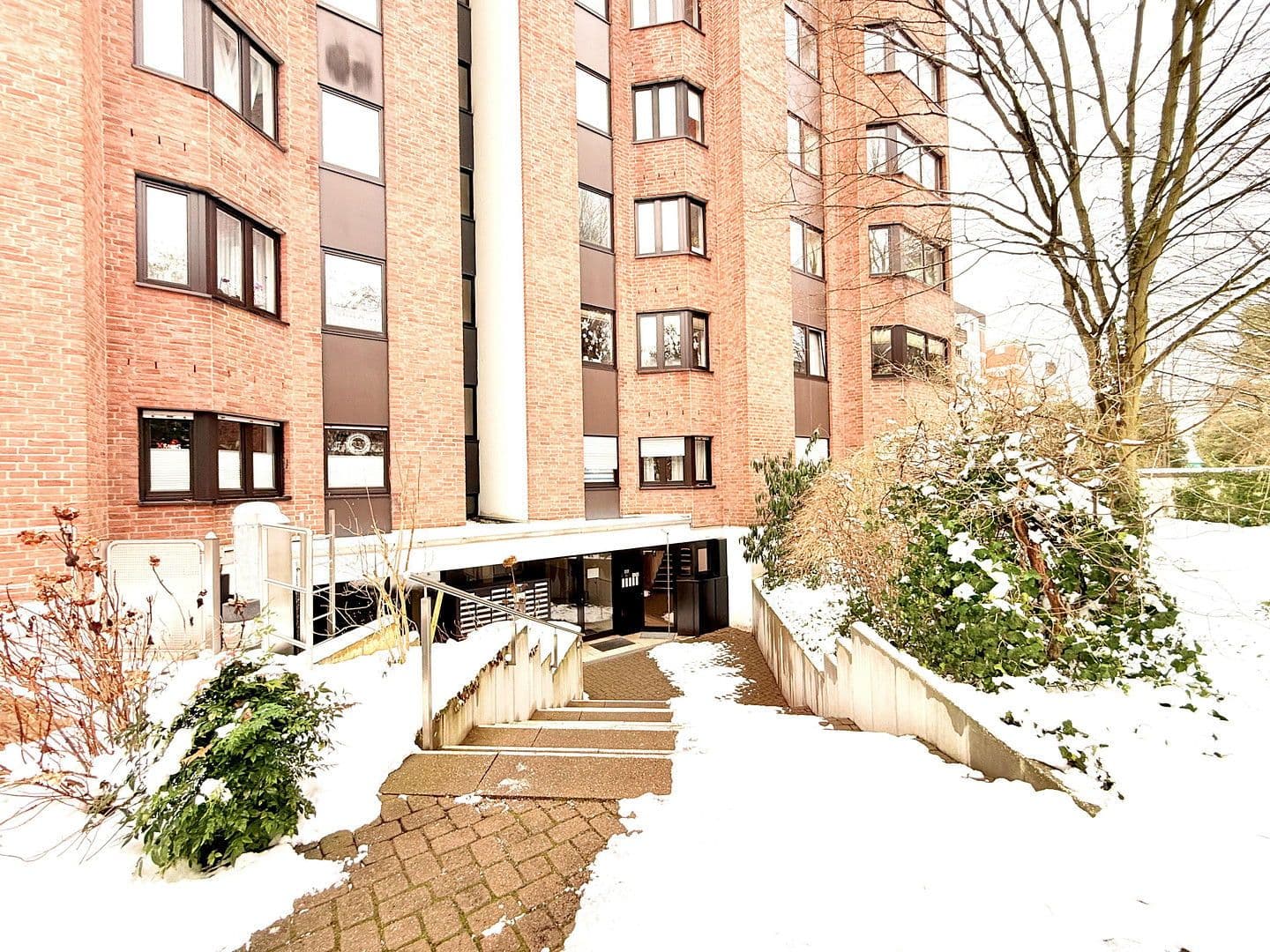 Prodej bytu 3+1 72 m², Josef-Neuberger-Str., Düsseldorf, Severní Porýní-Vestfálsko Prodej bytu 3+1 72 m², Josef-Neuberger-Str., Düsseldorf, Severní Porýní-Vestfálsko