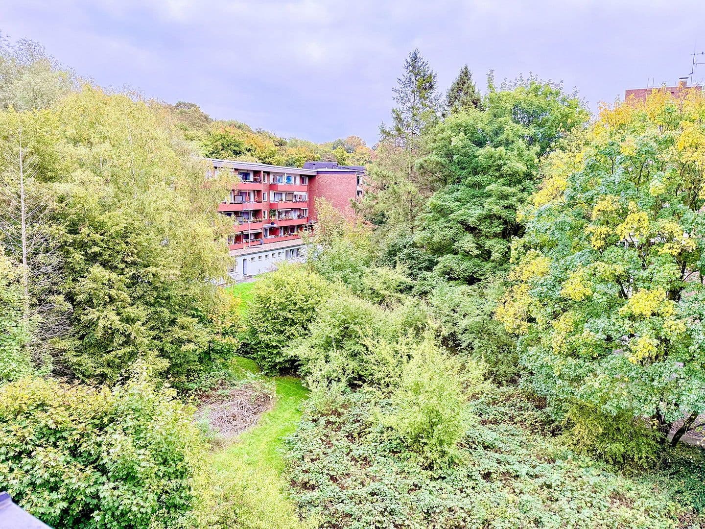 Prodej bytu 3+1 72 m², Josef-Neuberger-Str., Düsseldorf, Severní Porýní-Vestfálsko Prodej bytu 3+1 72 m², Josef-Neuberger-Str., Düsseldorf, Severní Porýní-Vestfálsko