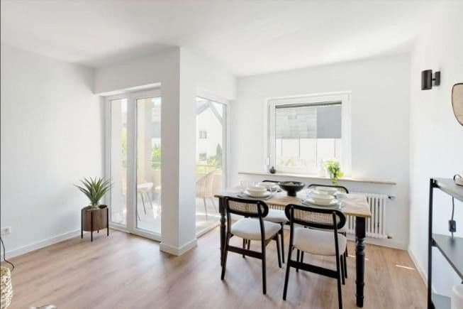 Prodej bytu 3+1 70 m², Leonberg, Bádensko-Württembersko Prodej bytu 3+1 70 m², Leonberg, Bádensko-Württembersko