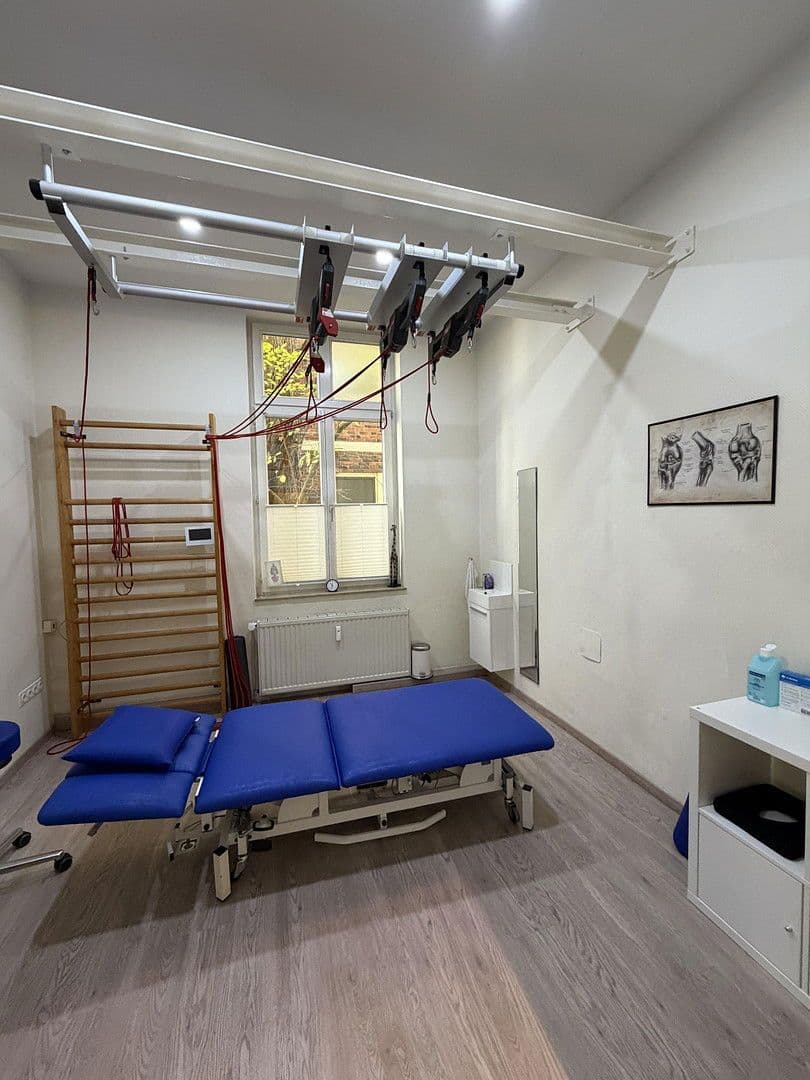 Pronájem kanceláře 185 m², Oldenburg, Dolní Sasko Pronájem kanceláře 185 m², Oldenburg, Dolní Sasko