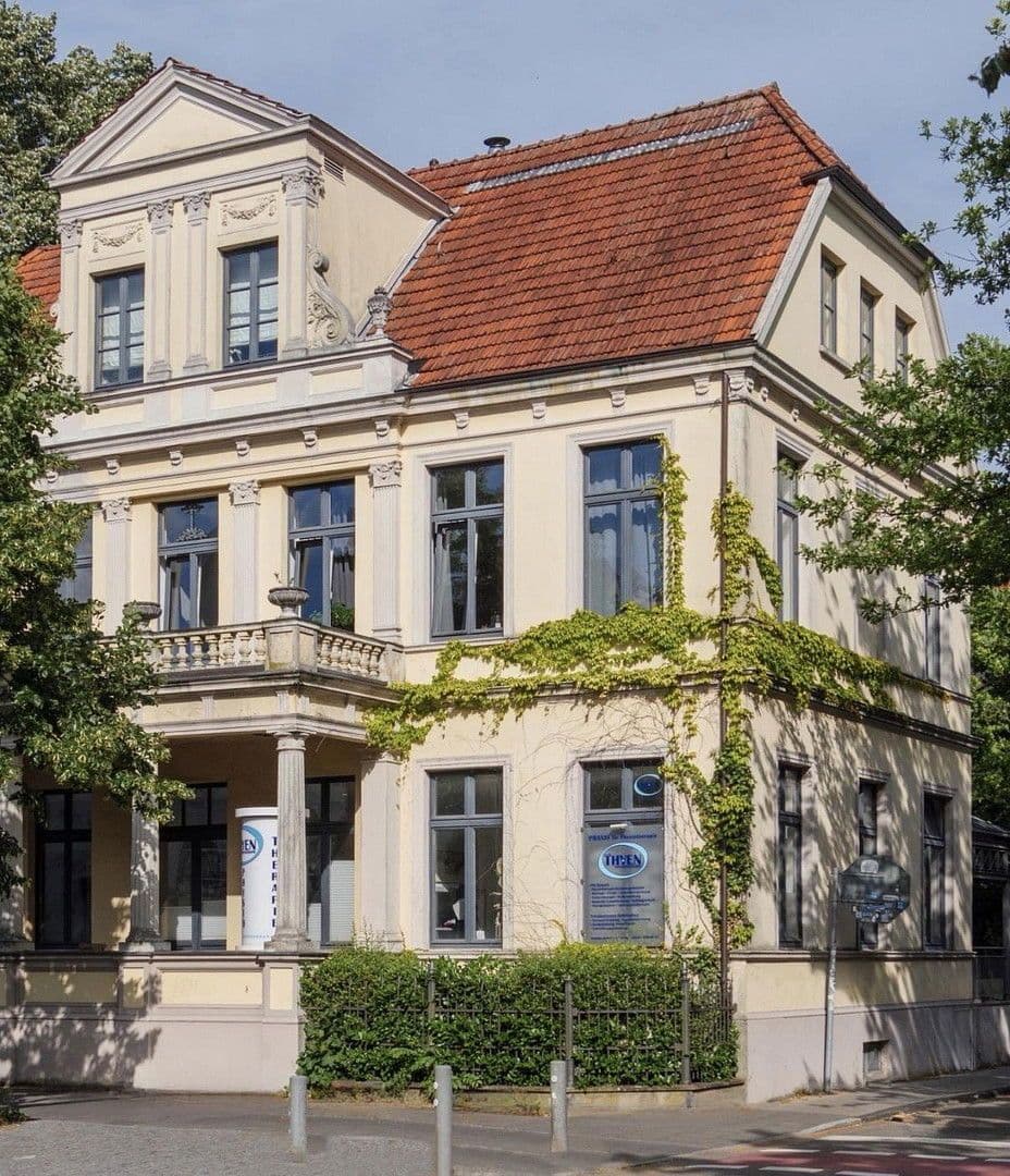 Pronájem kanceláře 185 m², Oldenburg, Dolní Sasko Pronájem kanceláře 185 m², Oldenburg, Dolní Sasko