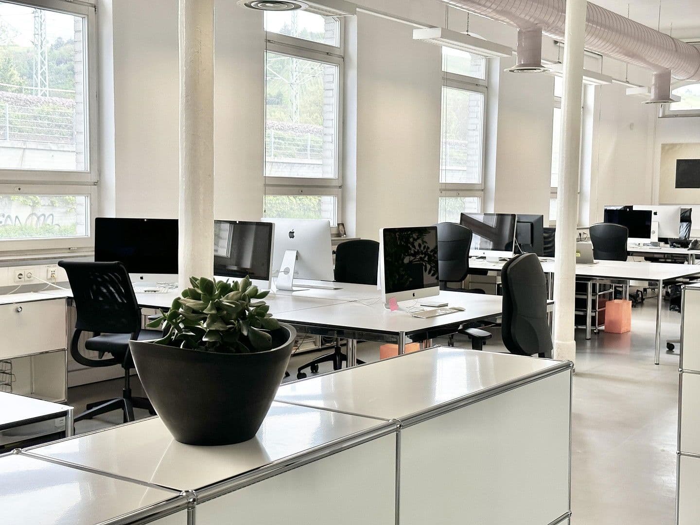 Pronájem kanceláře 350 m², Postwiesenstr. 5a, Stuttgart, Bádensko-Württembersko Pronájem kanceláře 350 m², Postwiesenstr. 5a, Stuttgart, Bádensko-Württembersko