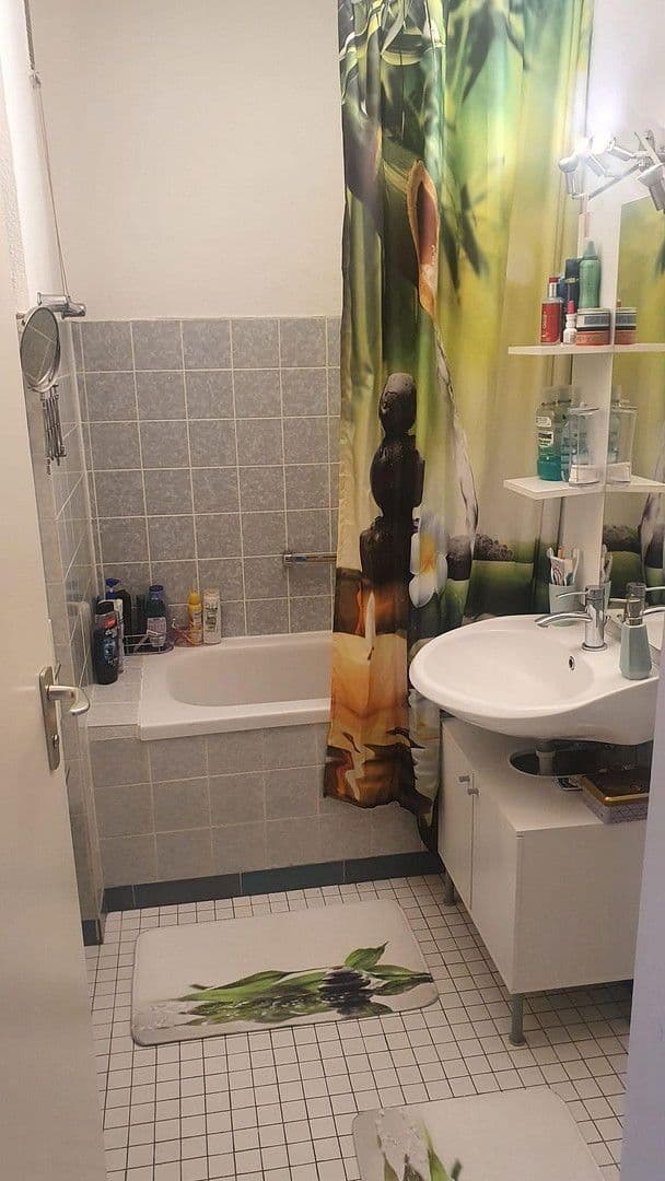 Pronájem bytu 2+1 58 m², Wettersteinstr. 51, Nürnberg-Langwasser, Bavorsko Pronájem bytu 2+1 58 m², Wettersteinstr. 51, Nürnberg-Langwasser, Bavorsko