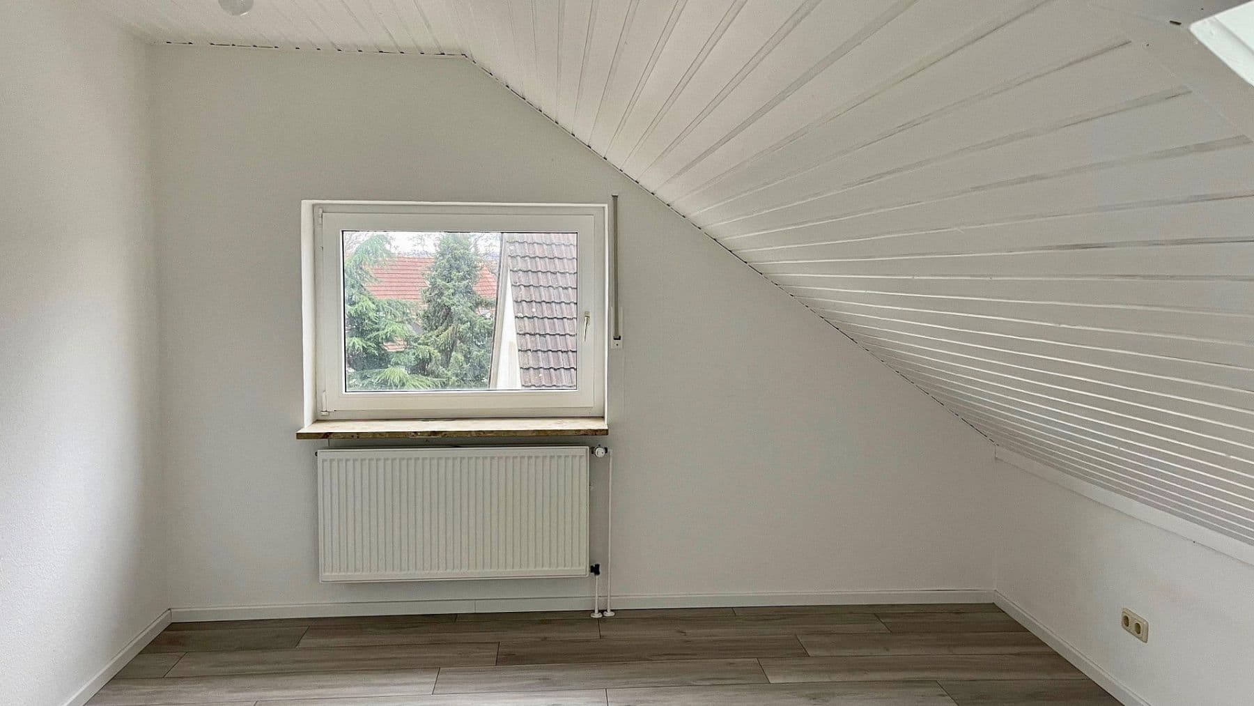 Pronájem bytu 3+1 77 m², Hubertusweg 3, Paderborn, Severní Porýní-Vestfálsko Pronájem bytu 3+1 77 m², Hubertusweg 3, Paderborn, Severní Porýní-Vestfálsko