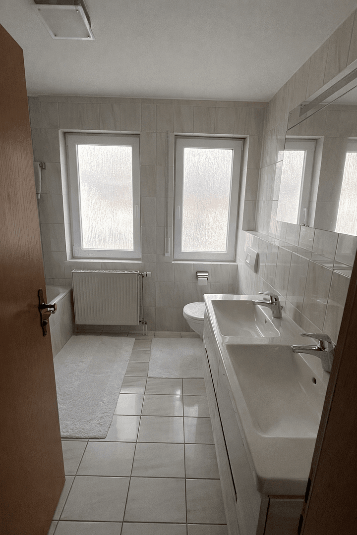 Prodej domu 153 m², pozemek 380 m², Karlsruhe, Bádensko-Württembersko Prodej domu 153 m², pozemek 380 m², Karlsruhe, Bádensko-Württembersko