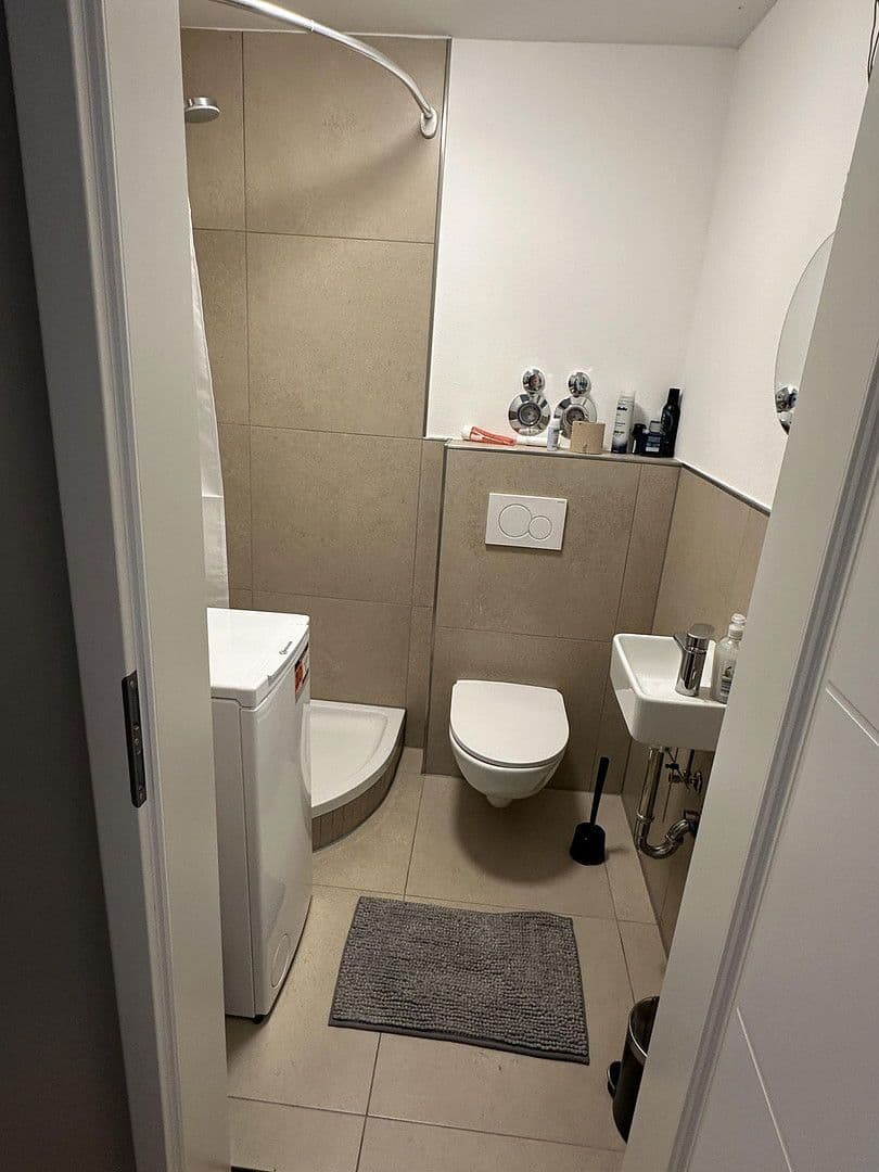 Pronájem bytu 1+1 25 m², Marburg, Hessen Pronájem bytu 1+1 25 m², Marburg, Hessen