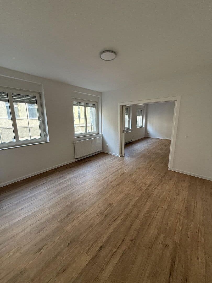 Pronájem bytu 3+kk 80 m², Hochstraße, 25, Euskirchen, Severní Porýní-Vestfálsko Pronájem bytu 3+kk 80 m², Hochstraße, 25, Euskirchen, Severní Porýní-Vestfálsko