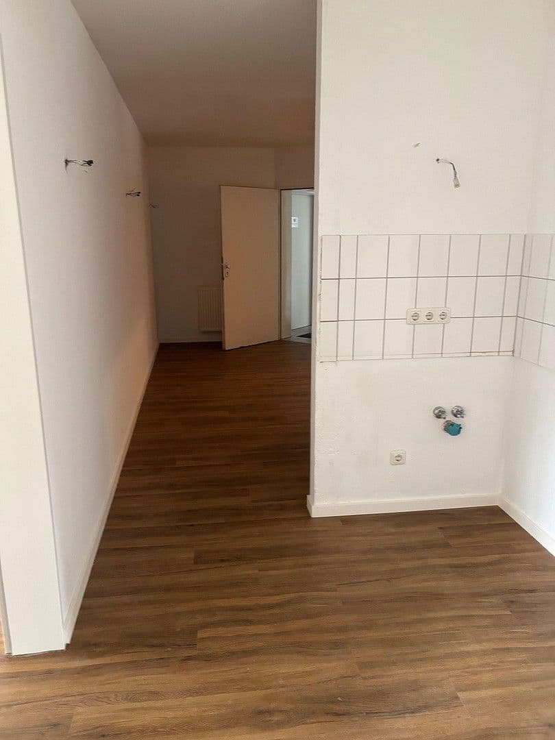 Pronájem kanceláře 89 m², Heinrich-Mann-Straße 13, Schwerin, Mecklenburg-Vorpommern Pronájem kanceláře 89 m², Heinrich-Mann-Straße 13, Schwerin, Mecklenburg-Vorpommern