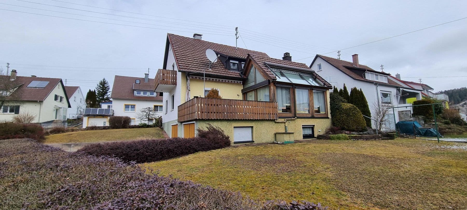 Prodej domu 131 m², pozemek 514 m², Sonnenhalde 7, Rottweil, Bádensko-Württembersko Prodej domu 131 m², pozemek 514 m², Sonnenhalde 7, Rottweil, Bádensko-Württembersko