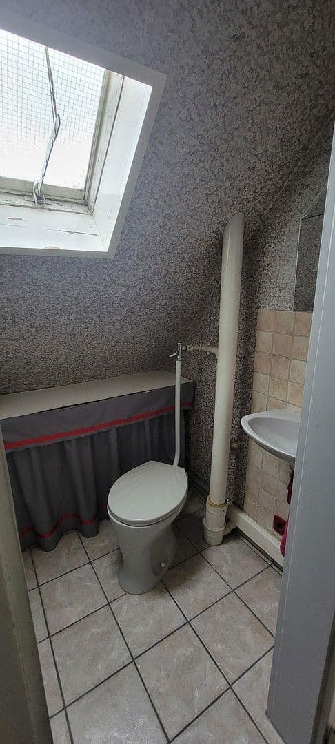 Prodej domu 131 m², pozemek 514 m², Sonnenhalde 7, Rottweil, Bádensko-Württembersko Prodej domu 131 m², pozemek 514 m², Sonnenhalde 7, Rottweil, Bádensko-Württembersko