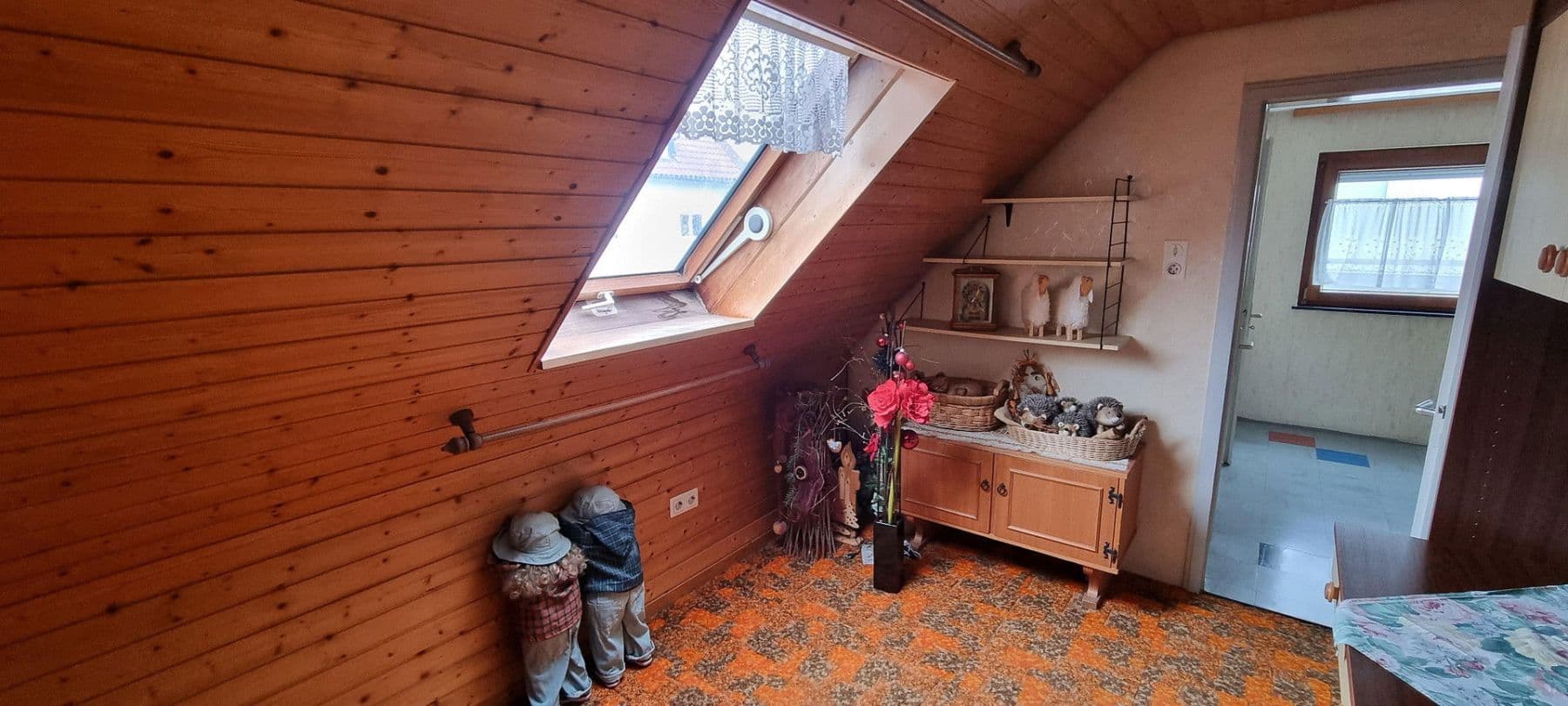 Prodej domu 131 m², pozemek 514 m², Sonnenhalde 7, Rottweil, Bádensko-Württembersko Prodej domu 131 m², pozemek 514 m², Sonnenhalde 7, Rottweil, Bádensko-Württembersko