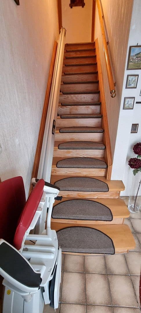 Prodej domu 131 m², pozemek 514 m², Sonnenhalde 7, Rottweil, Bádensko-Württembersko Prodej domu 131 m², pozemek 514 m², Sonnenhalde 7, Rottweil, Bádensko-Württembersko