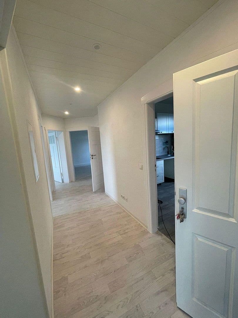 Pronájem bytu 4+1 89 m², Mühlenweg 4-6, Hohe Börde, Sasko-Anhaltsko Pronájem bytu 4+1 89 m², Mühlenweg 4-6, Hohe Börde, Sasko-Anhaltsko