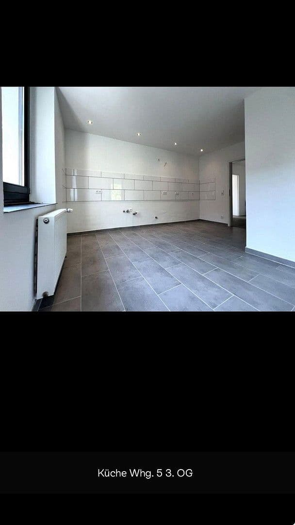 Pronájem bytu 3+1 84 m², Kampstraße 16, Ennepetal, Severní Porýní-Vestfálsko Pronájem bytu 3+1 84 m², Kampstraße 16, Ennepetal, Severní Porýní-Vestfálsko