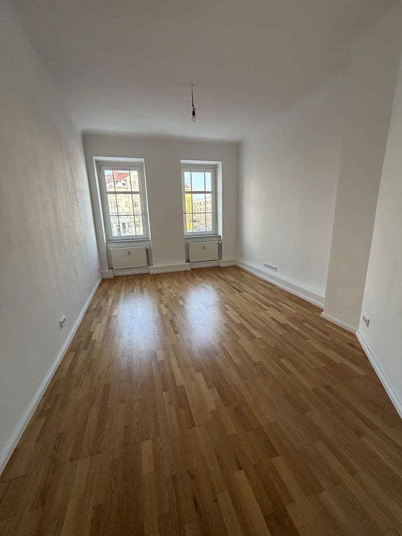 Pronájem bytu 4+1 104 m², Seelenbinder Straße, Leipzig, Sasko Pronájem bytu 4+1 104 m², Seelenbinder Straße, Leipzig, Sasko