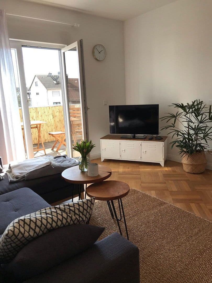 Pronájem bytu 3+1 86 m², Ruhlandstr 3, Aschaffenburg, Bavorsko Pronájem bytu 3+1 86 m², Ruhlandstr 3, Aschaffenburg, Bavorsko