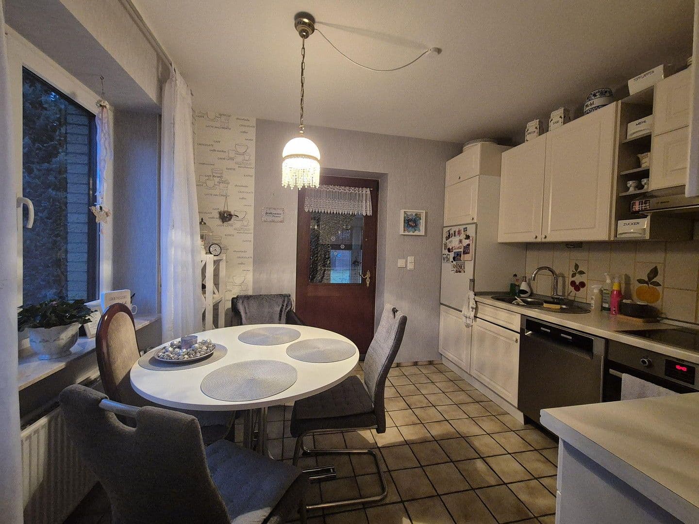 Prodej domu 200 m², pozemek 1.162 m², Drebber, Dolní Sasko Prodej domu 200 m², pozemek 1.162 m², Drebber, Dolní Sasko