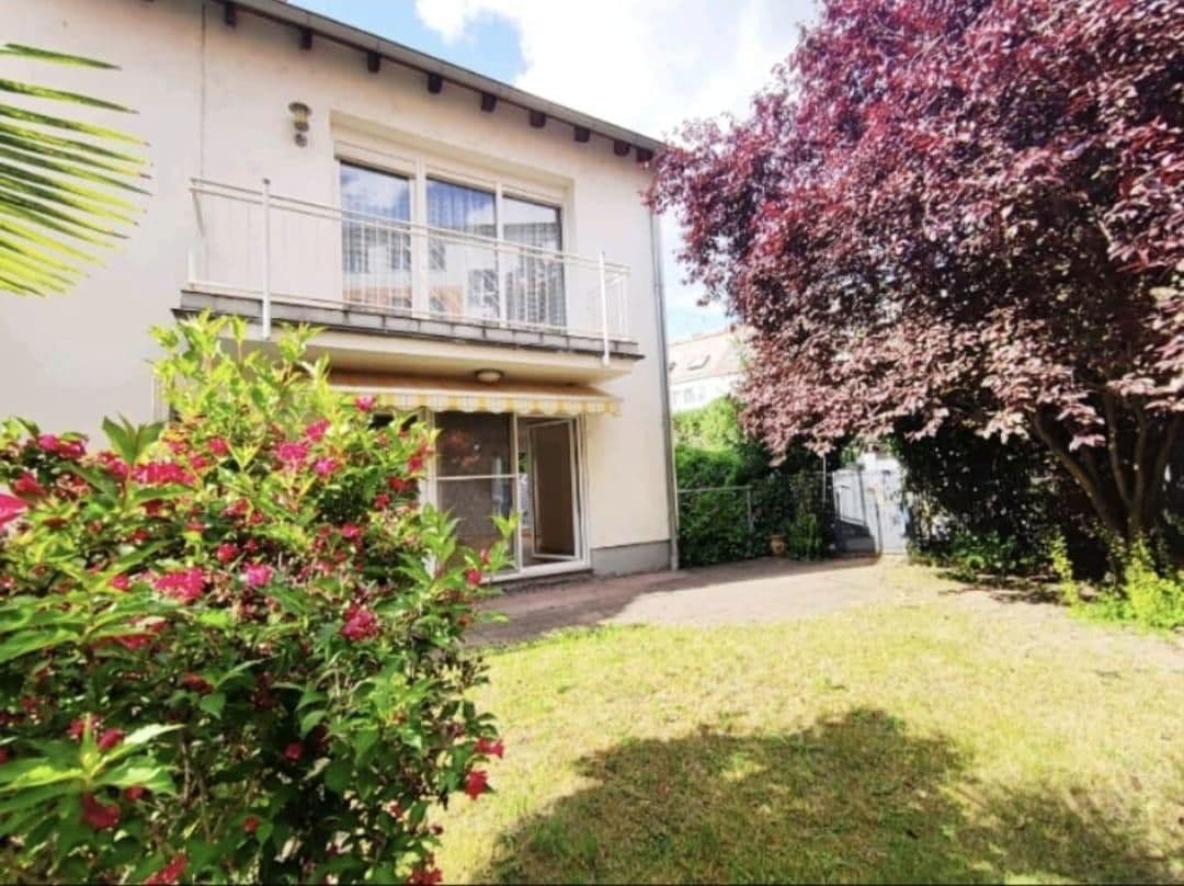 Prodej bytu 3+1 88 m², Gerauer str. 24, Frankfurt am Main, Hessen Prodej bytu 3+1 88 m², Gerauer str. 24, Frankfurt am Main, Hessen