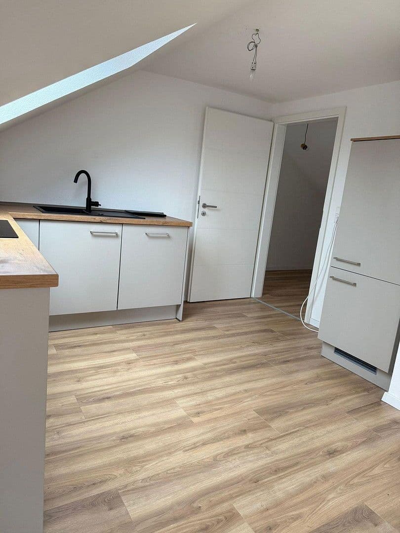 Pronájem bytu 2+1 46 m², Wiesenstraße 31, Oberndorf am Neckar, Bádensko-Württembersko Pronájem bytu 2+1 46 m², Wiesenstraße 31, Oberndorf am Neckar, Bádensko-Württembersko