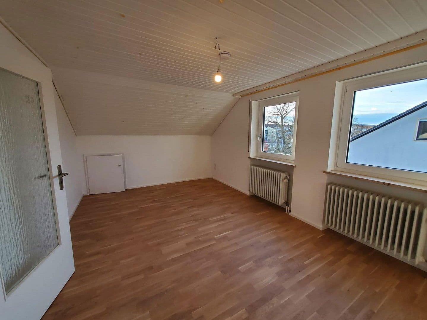 Pronájem domu 154 m², pozemek 414 m², Fürstenfeldbruck, Bavorsko Pronájem domu 154 m², pozemek 414 m², Fürstenfeldbruck, Bavorsko