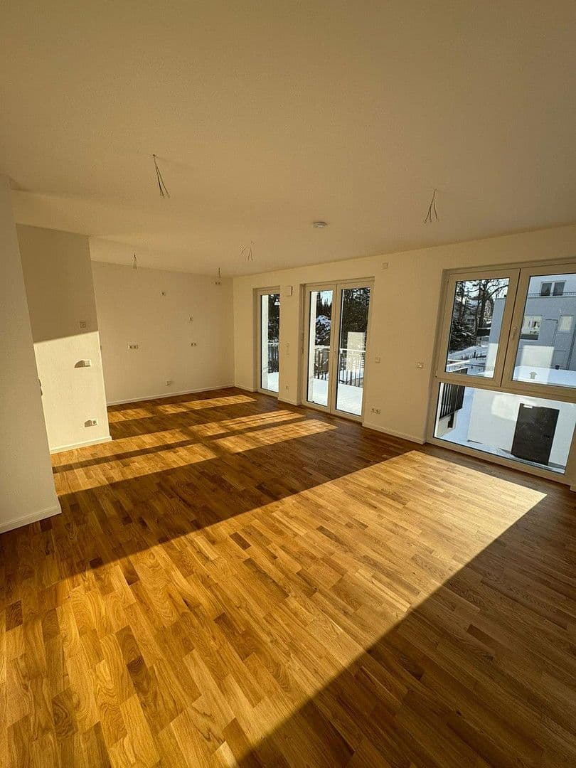 Pronájem bytu 3+1 83 m², Bahnhofstraße 108, Blankenfelde-Mahlow, Braniborsko Pronájem bytu 3+1 83 m², Bahnhofstraße 108, Blankenfelde-Mahlow, Braniborsko
