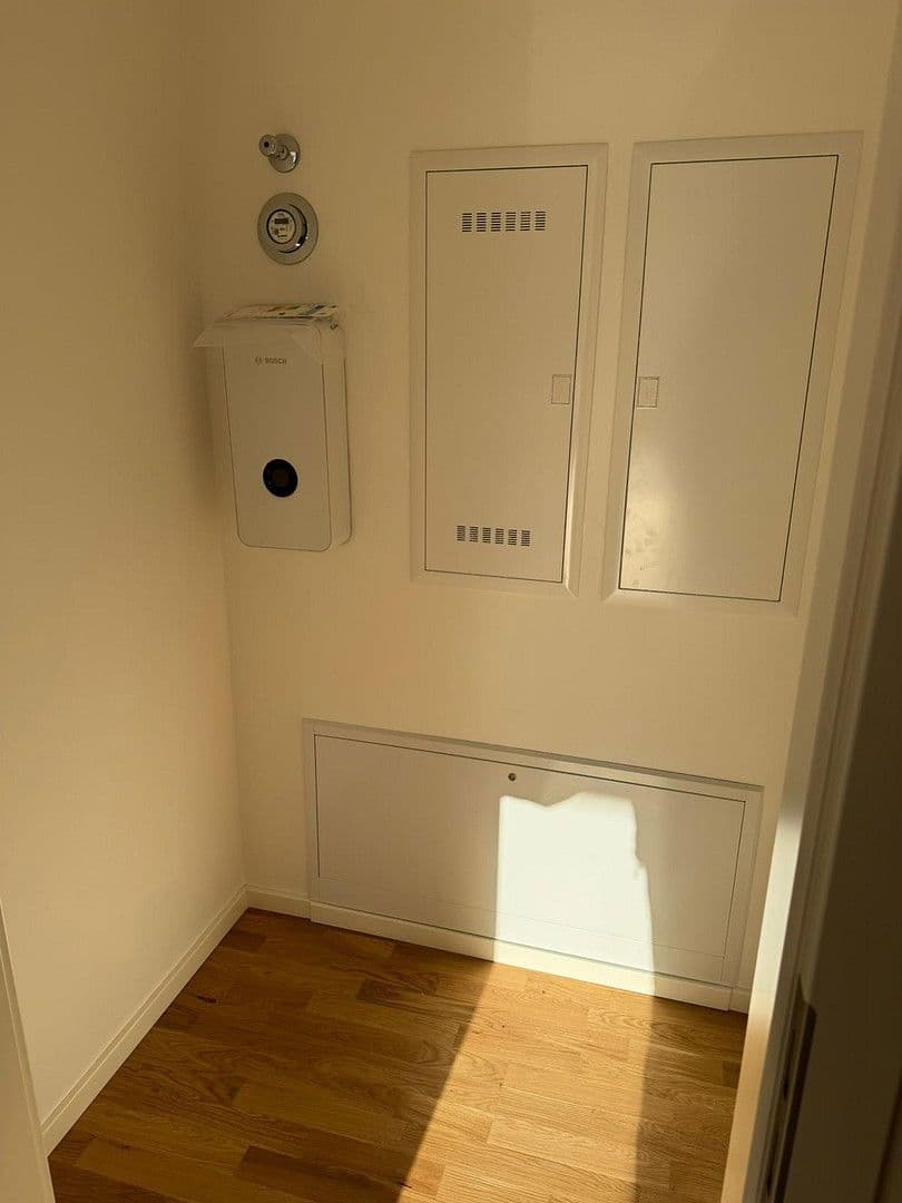 Pronájem bytu 3+1 83 m², Bahnhofstraße 108, Blankenfelde-Mahlow, Braniborsko Pronájem bytu 3+1 83 m², Bahnhofstraße 108, Blankenfelde-Mahlow, Braniborsko